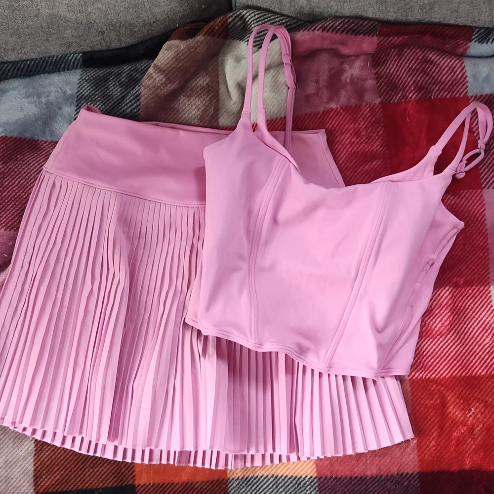 Gilly Hicks Pink Corset Top and Pleated Skirt with Built-in Shorts SET! - Picture 2 of 8